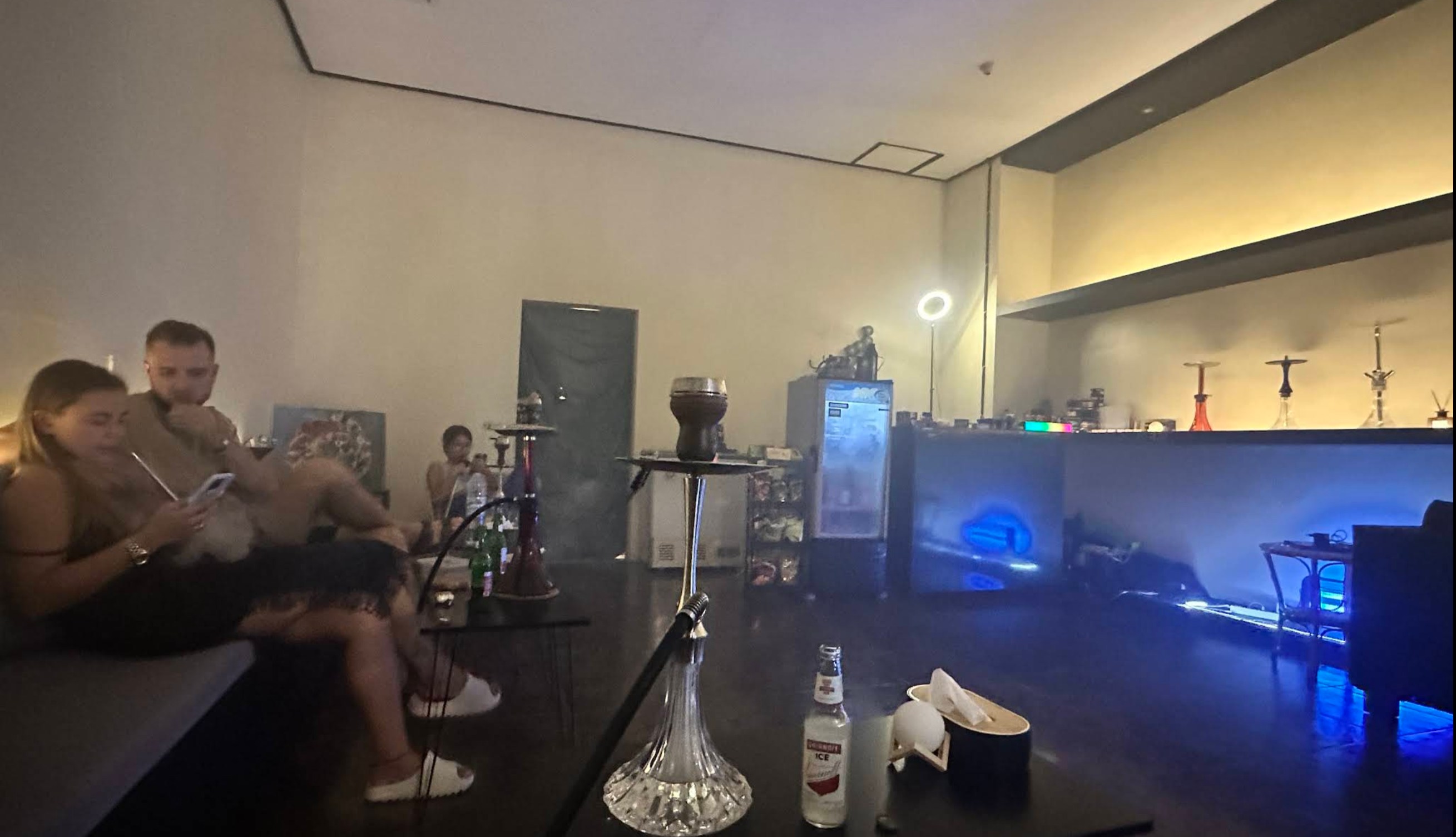 The lounge photo 1